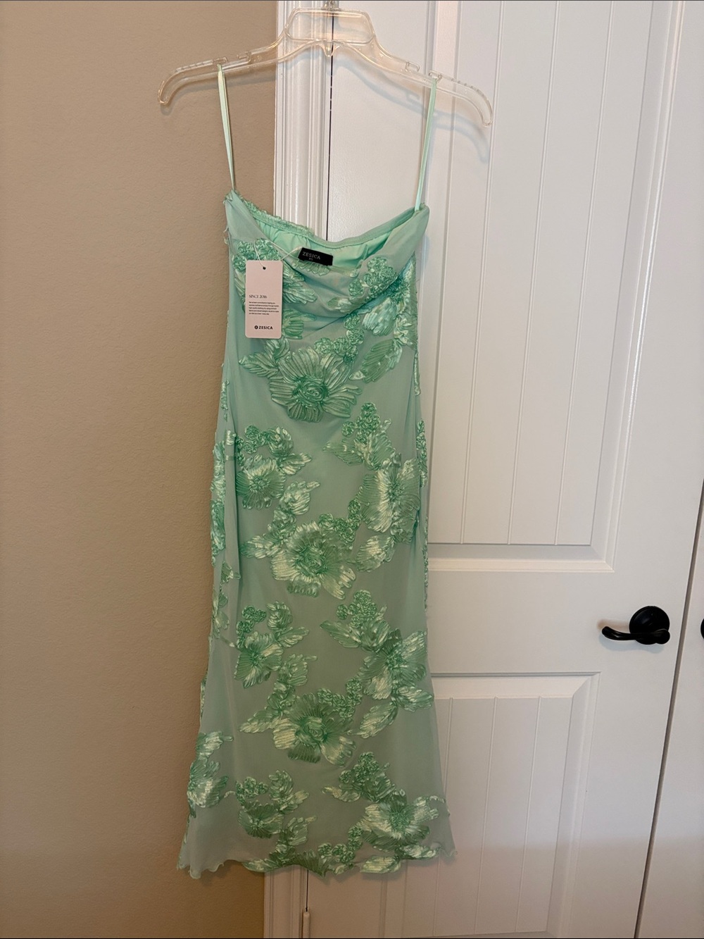 NWT!  Mint Green strapless Floral Dress
